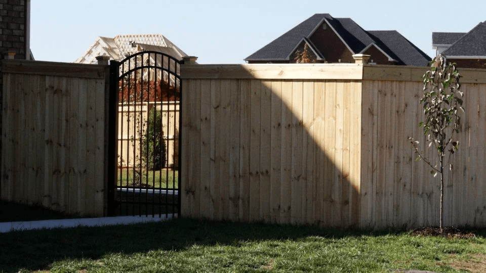 Capped Privacy with Aluminum Gate

