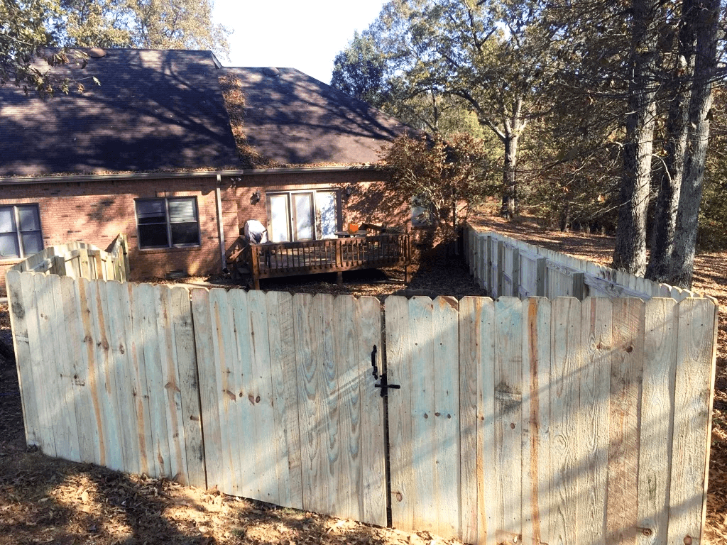 Wood Privacy Fence