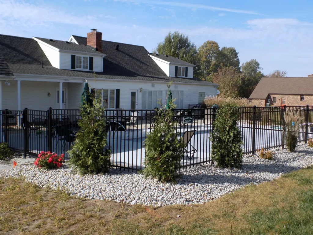 Aluminum Fence with Landscape
