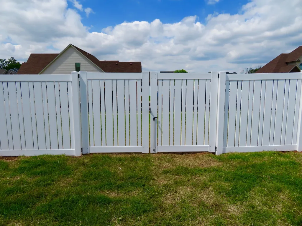 Vinyl Semi Privacy Fence