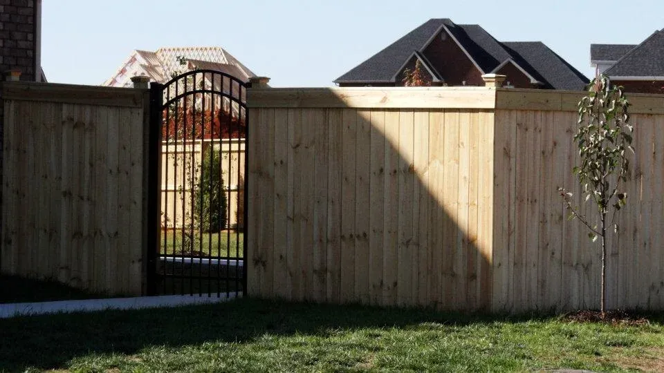 Capped Privacy with Aluminum Gate
